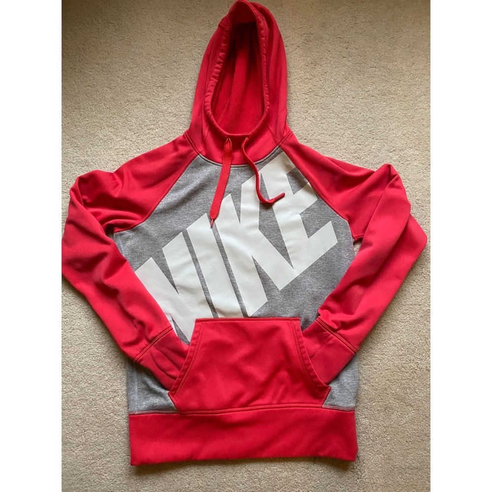 MARKDOWN⬇️ NIKE SWEATSHIRT- THERMAFIT